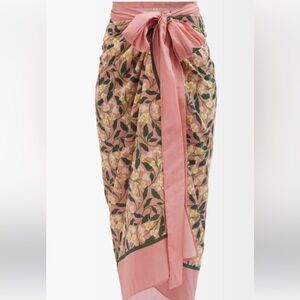 (NWOT) Unbranded Floral Sarong OS